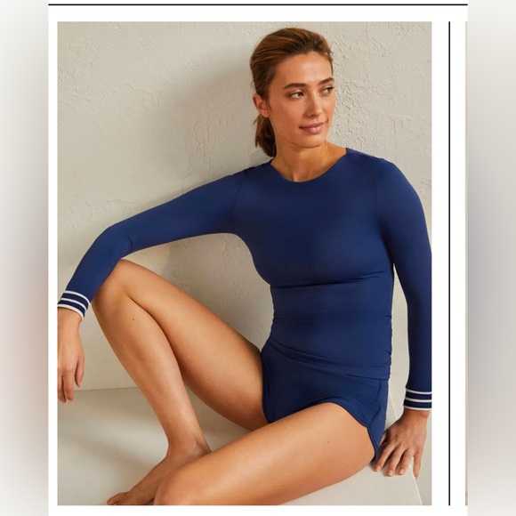 NWT Boden Long Sleeve Rash Guard Sz 8 Navy. 9E